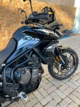 TRIUMPH TIGER 900 GT 